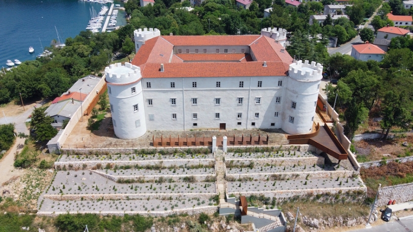 Bajke će povezati djecu i roditelje, učitelje, noniće i none