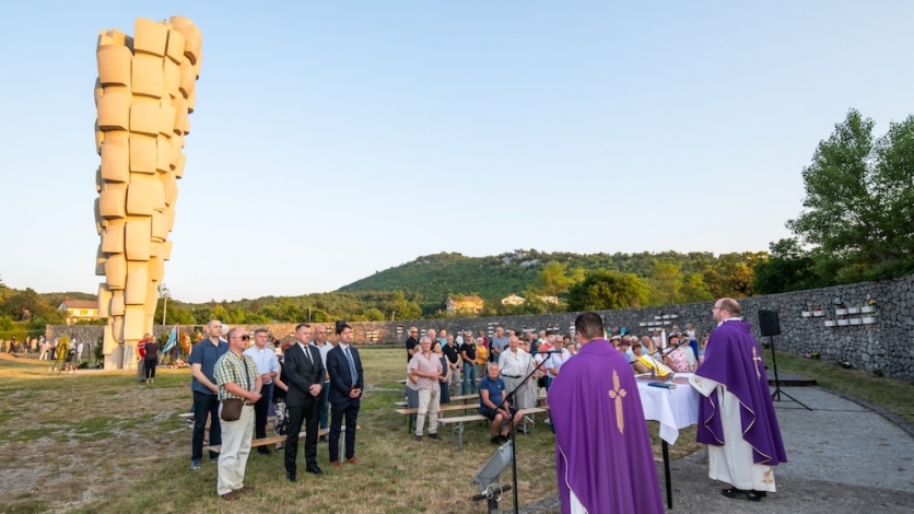 Grobnišćina se u zajedništvu poklonila žrtvama