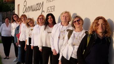 Ženski zbor Sklad gostovao u Pivki
